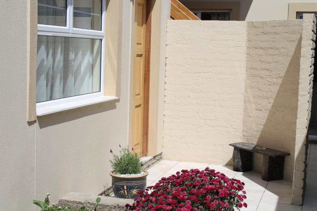 Vogelstrand Guesthouse Swakopmund Bagian luar foto