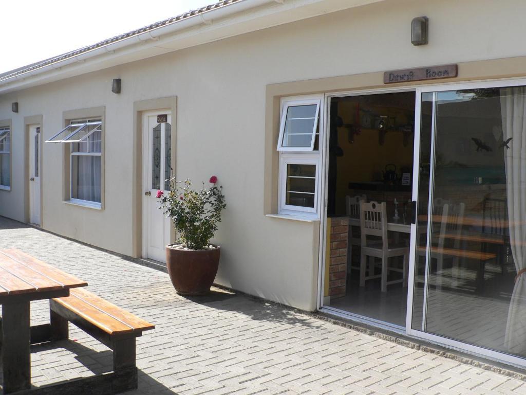Vogelstrand Guesthouse Swakopmund Bagian luar foto